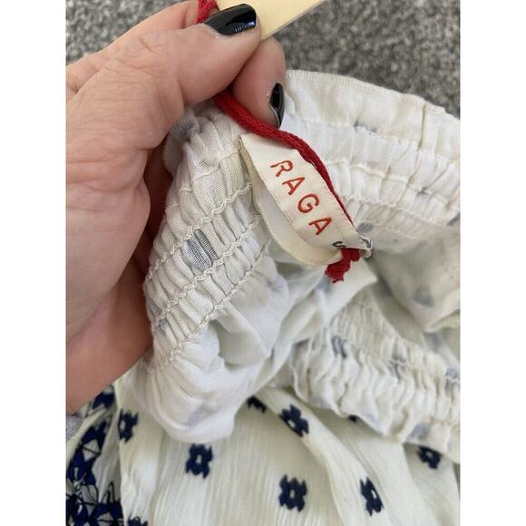 Anthropologie RAGA romper NWT Size S Blue And White Pom Pom Boho Off Shoulders - Picture 6 of 6